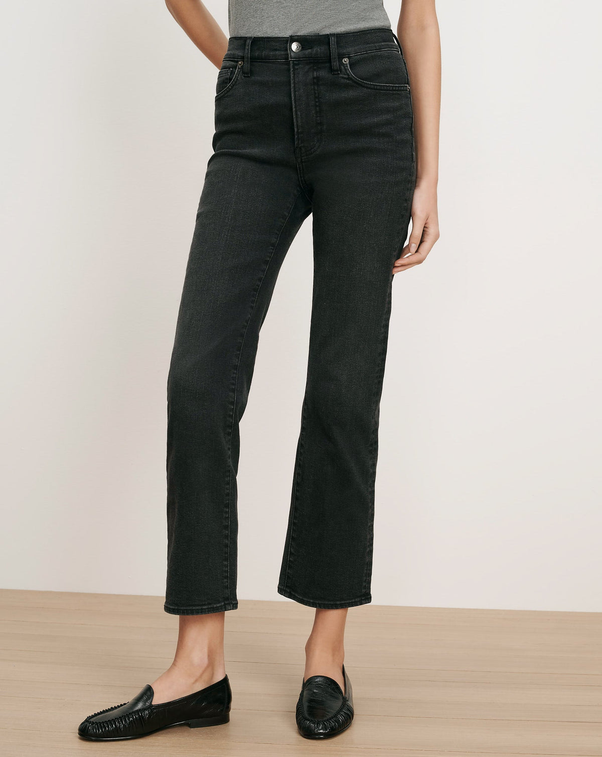 Veronica Beard | Milla Cropped Straight-Leg Jean in Washed Black Onyx Washed Onyx