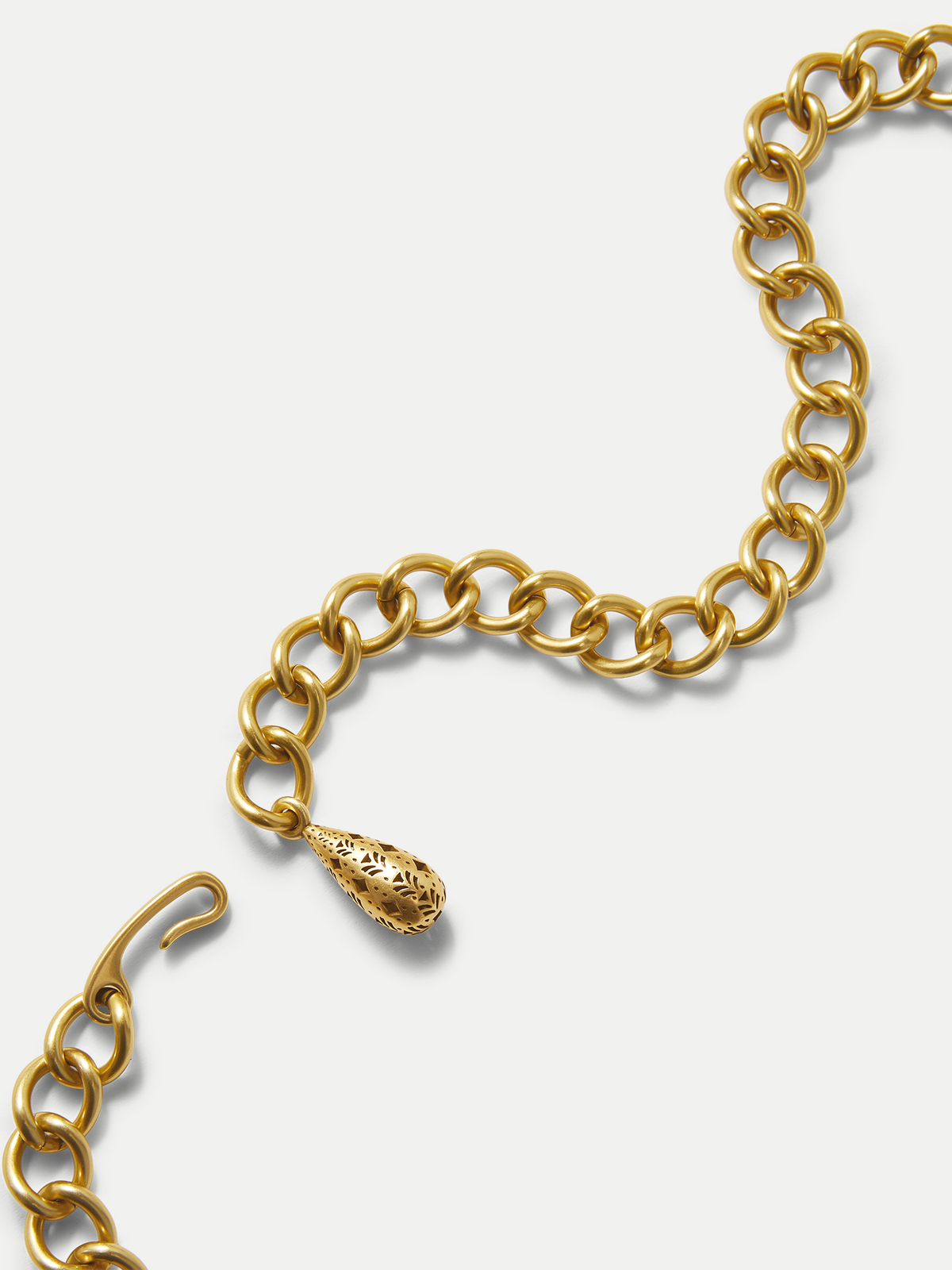 Veronica Beard | Western Chain Belt in Odb Gold Gold