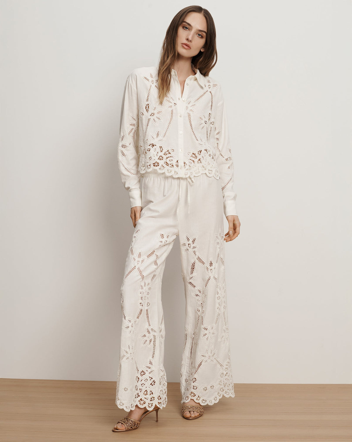 Veronica Beard | Aderes Eyelet Button-Down Shirt in Off- White Dove White Dove White