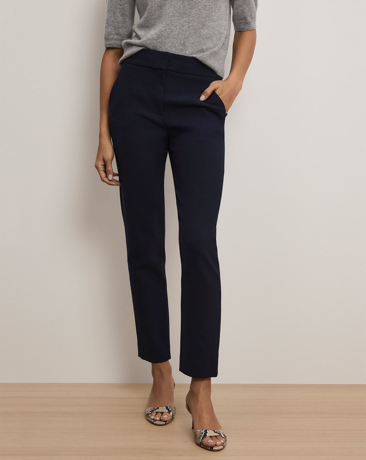 Veronica Beard | Renzo Slim-Leg Pant in Navy Navy