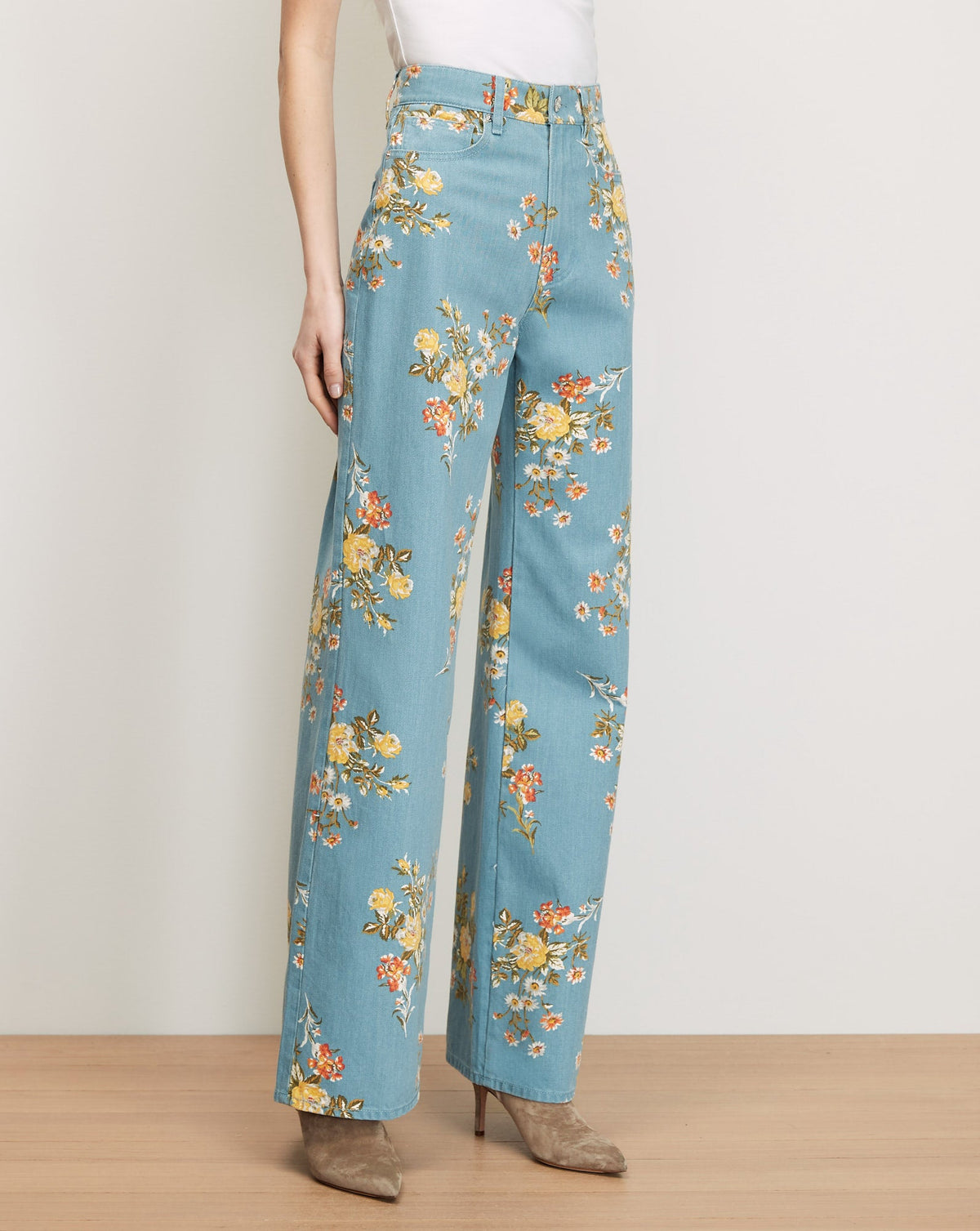 Veronica Beard | Taylor Floral Wide-Leg Jean in Garden Bouquet Garden Bouquet