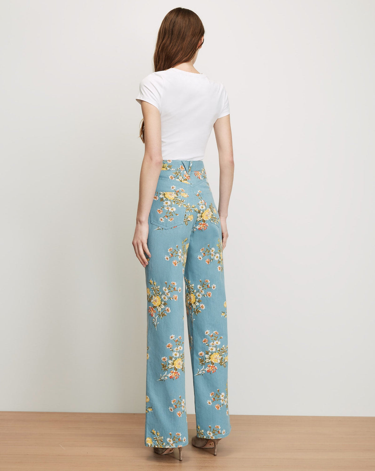 Veronica Beard | Taylor Floral Wide-Leg Jean in Garden Bouquet Garden Bouquet