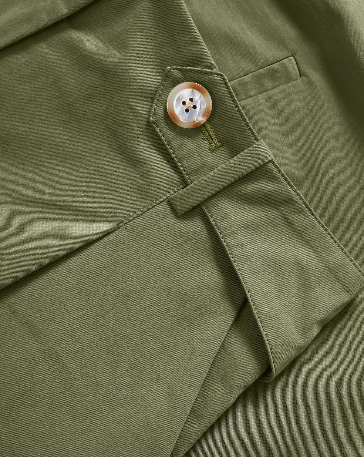 Veronica Beard | Payner Pleated Short in Stone Army Green Stone Army