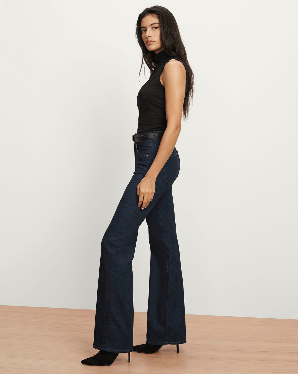 Veronica Beard | Crosbie Slim Wide-Leg Jean in Indigo Rinse Indigo Rinse