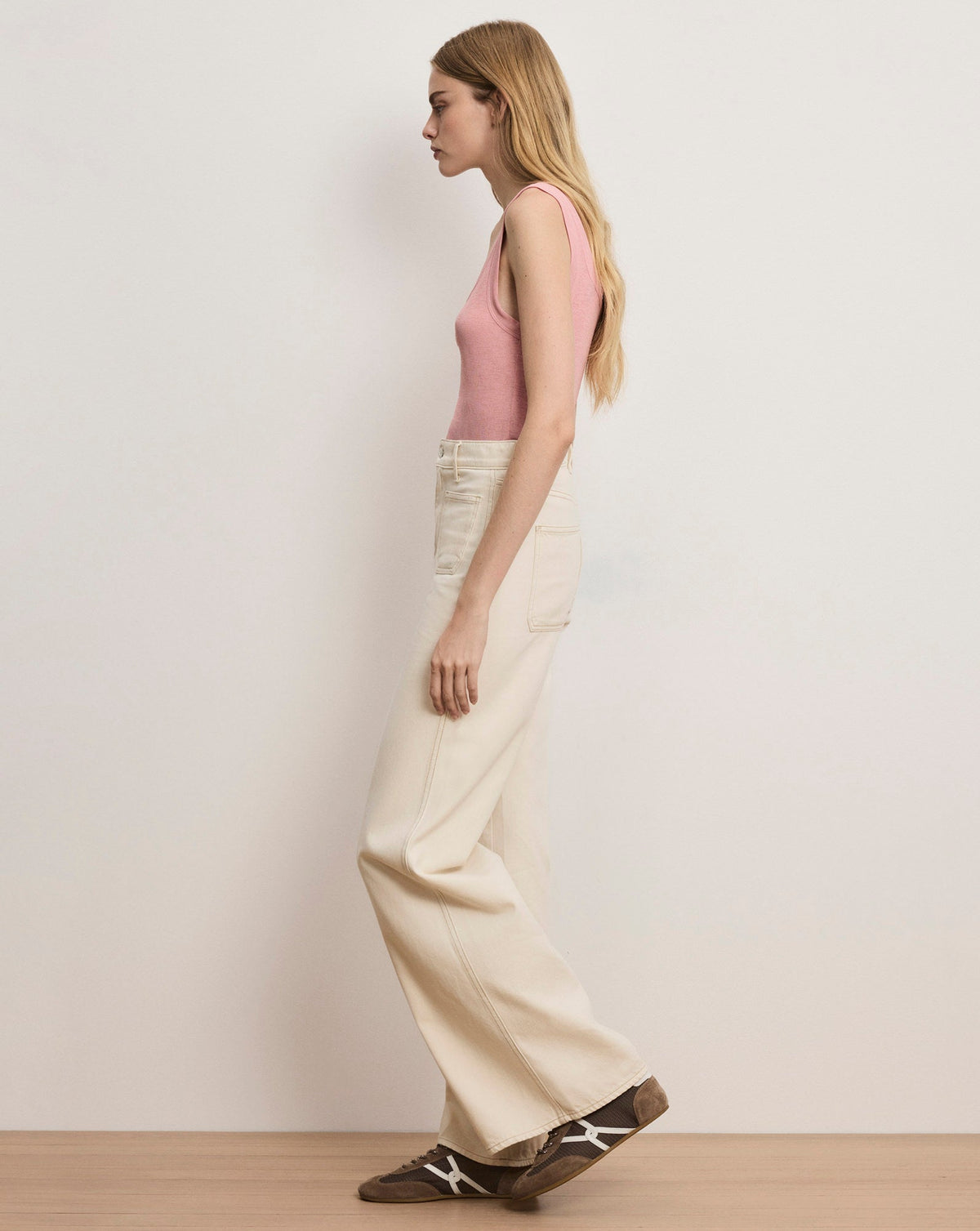 Veronica Beard | Kasey Patch-Pocket Wide-Leg Jean in Ecru Ecru
