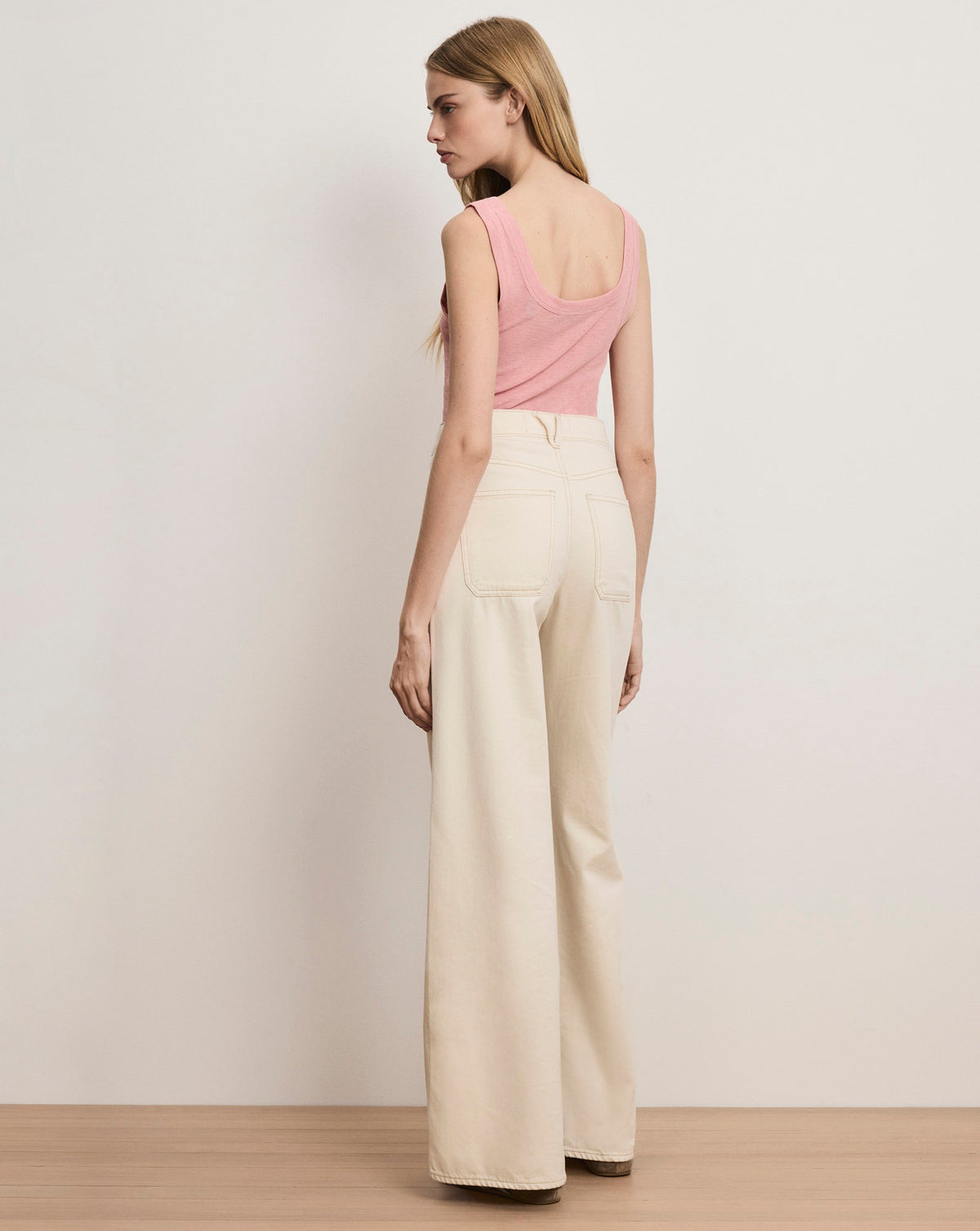 Veronica Beard | Kasey Patch-Pocket Wide-Leg Jean in Ecru Ecru