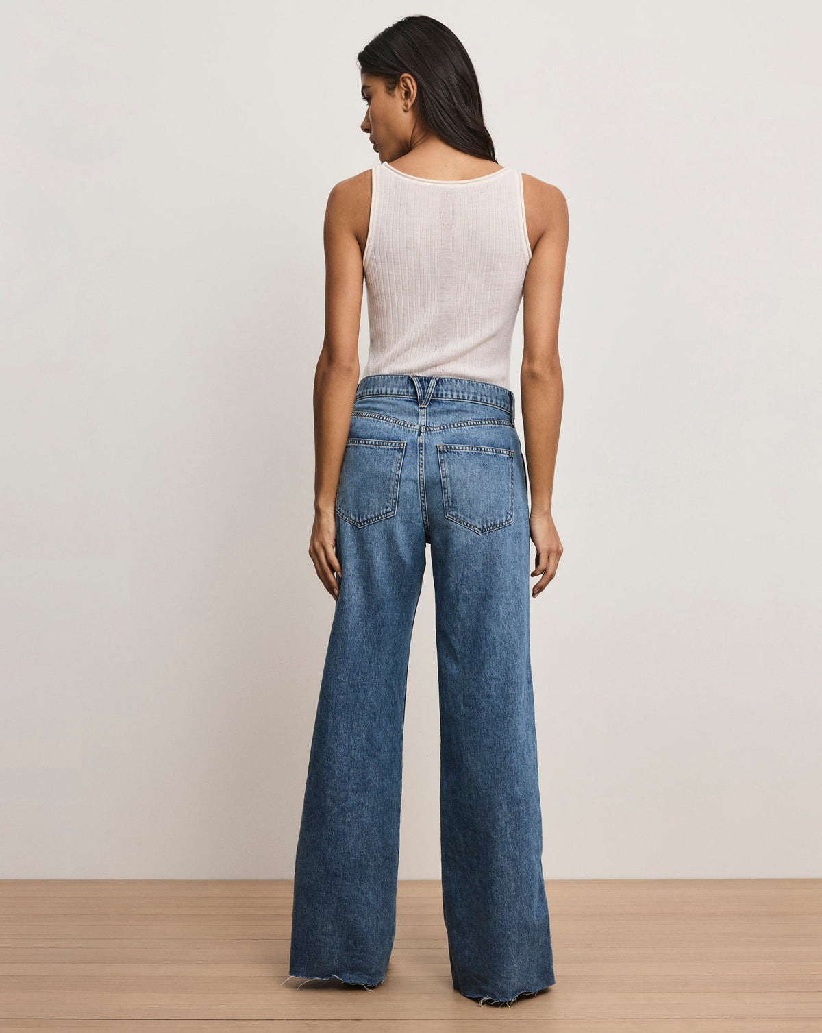 Veronica Beard | Kasey Wide-Leg Jean in Blue Wash Denim Bright Lakeshore Bright Lakeshore