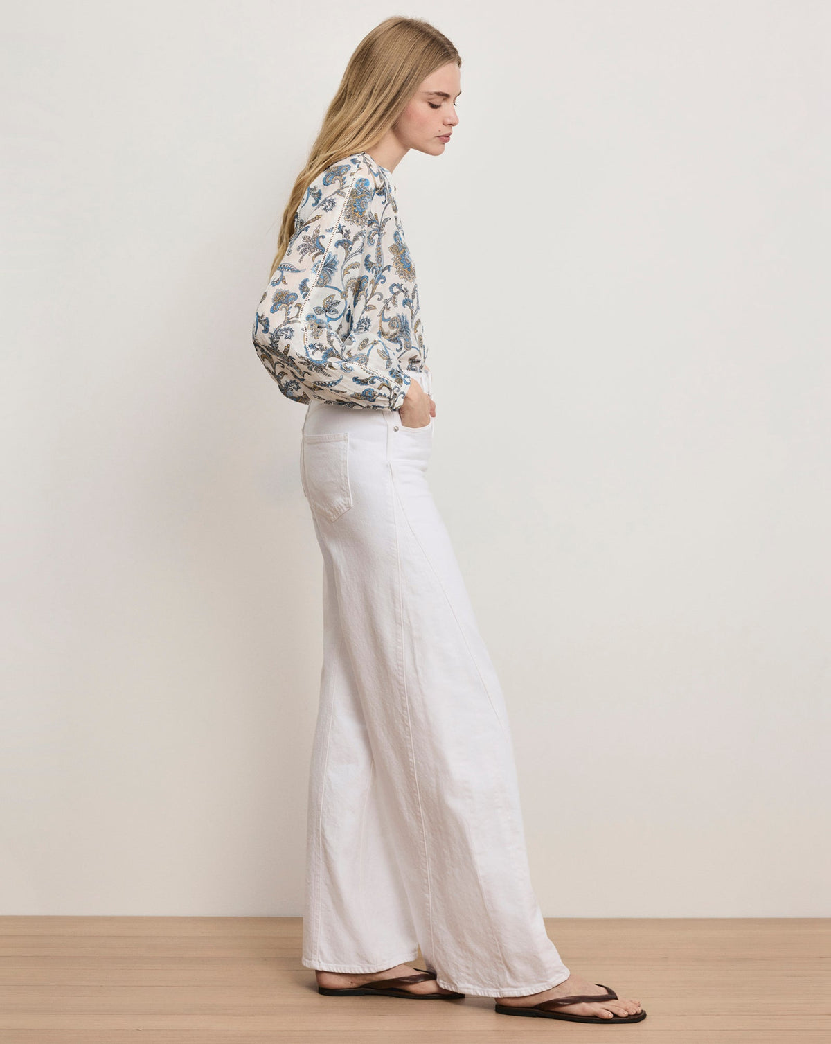 Veronica Beard | Vicki Extra-Wide-Leg Jean in White White