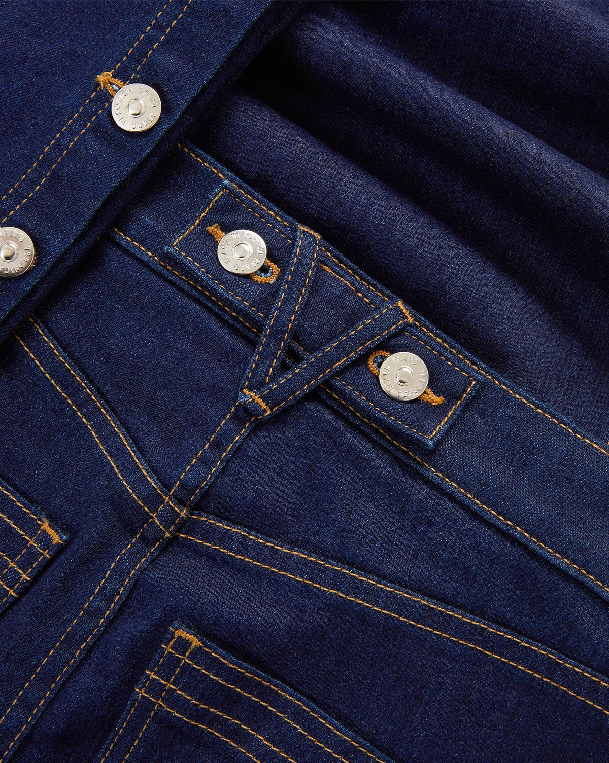 Veronica Beard | Crosbie Slim Wide-Leg Button-Seam Jean in Indigo Denim Rinse Indigo Rinse