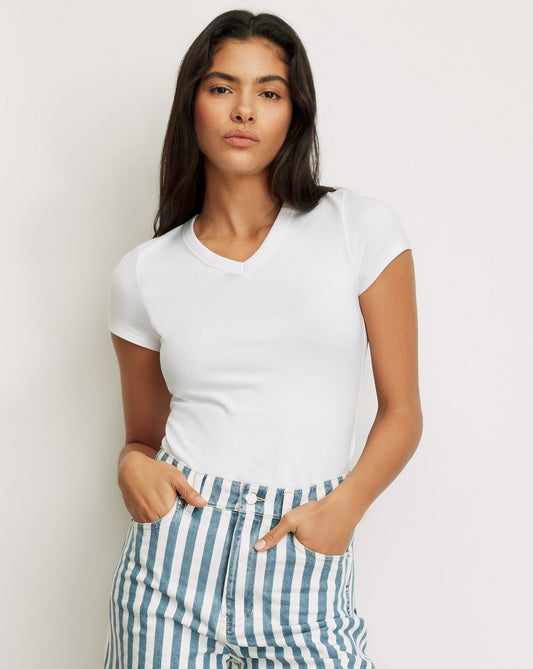 Veronica Beard | Devin V-Neck T-Shirt in White White
