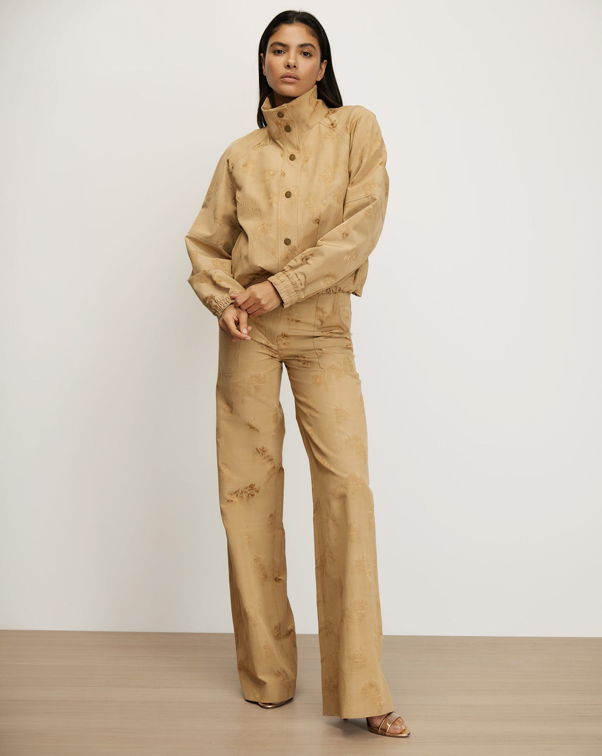 Veronica Beard | Cole Wide-Leg Floral Jacquard Pant in Tan Sand Sand