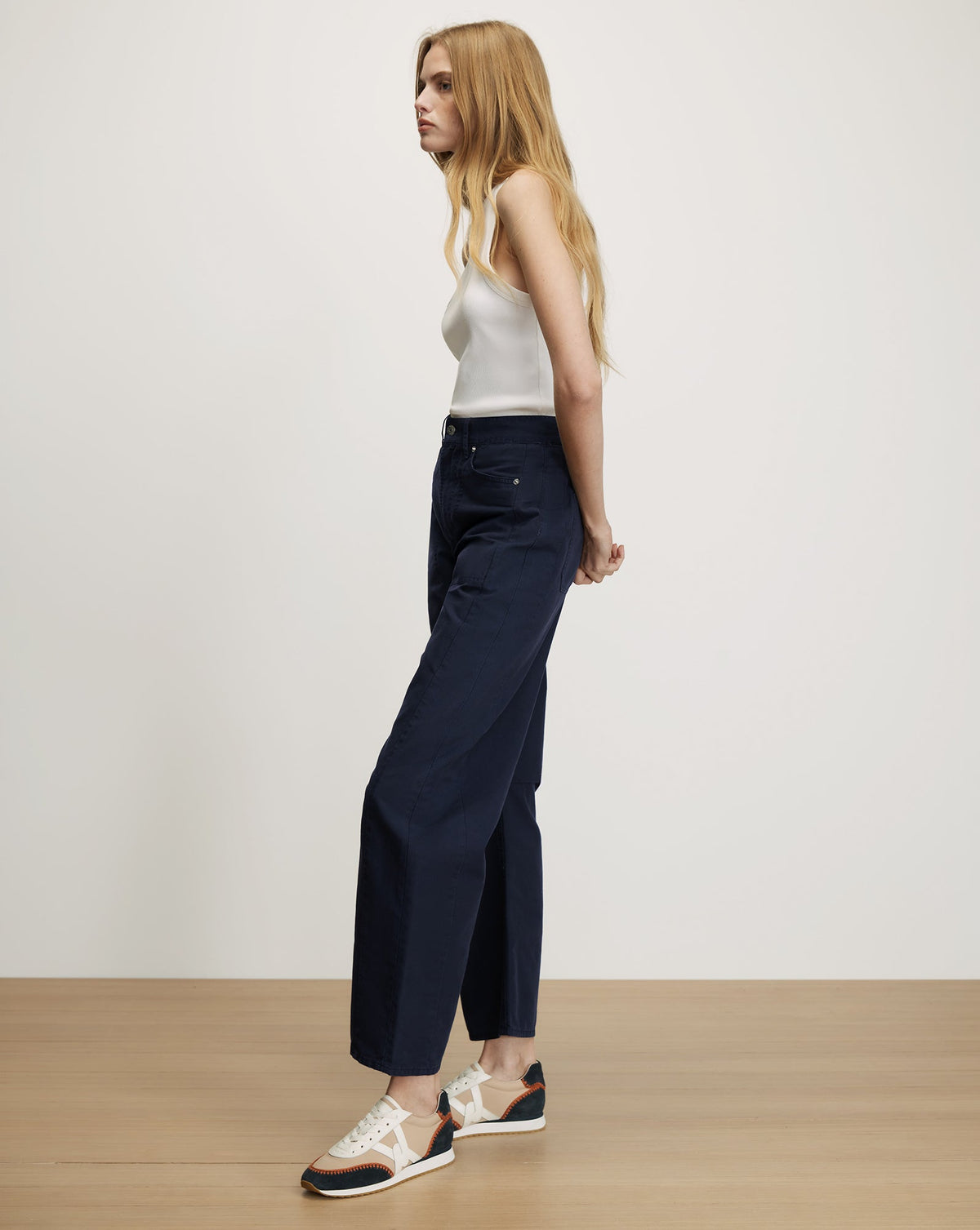 Veronica Beard | Sloan Barrel Jean in Navy Blue Stone Navy Stone