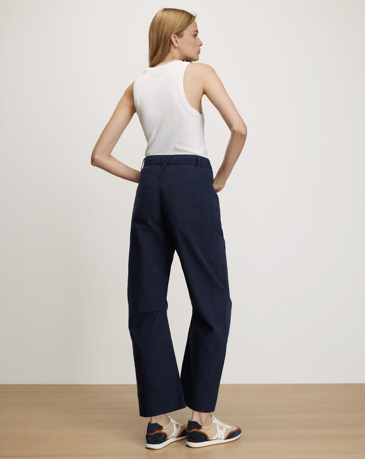 Veronica Beard | Sloan Barrel Jean in Navy Blue Stone Navy Stone