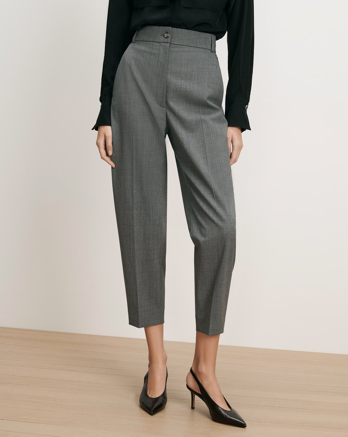 Veronica Beard | Caven Slim Cropped Pant in Medium Heather Grey Medium Heather Grey