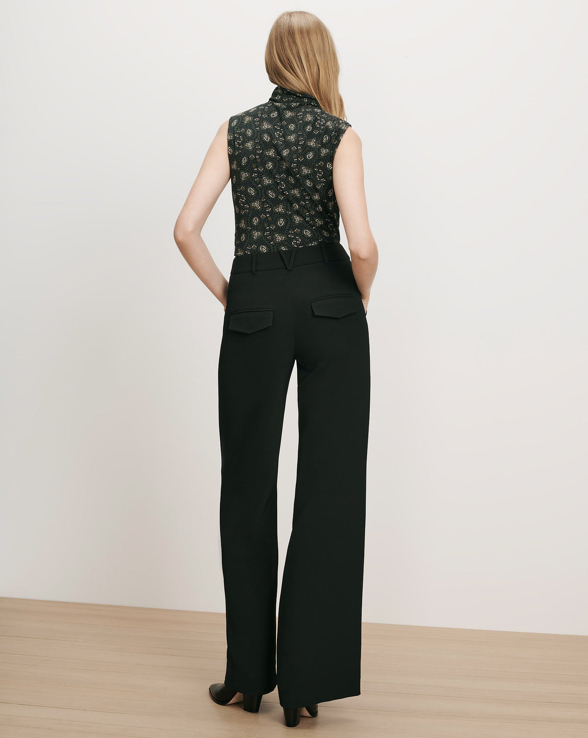 Veronica Beard | Cole Tailored Wide-Leg Pant in Black Black