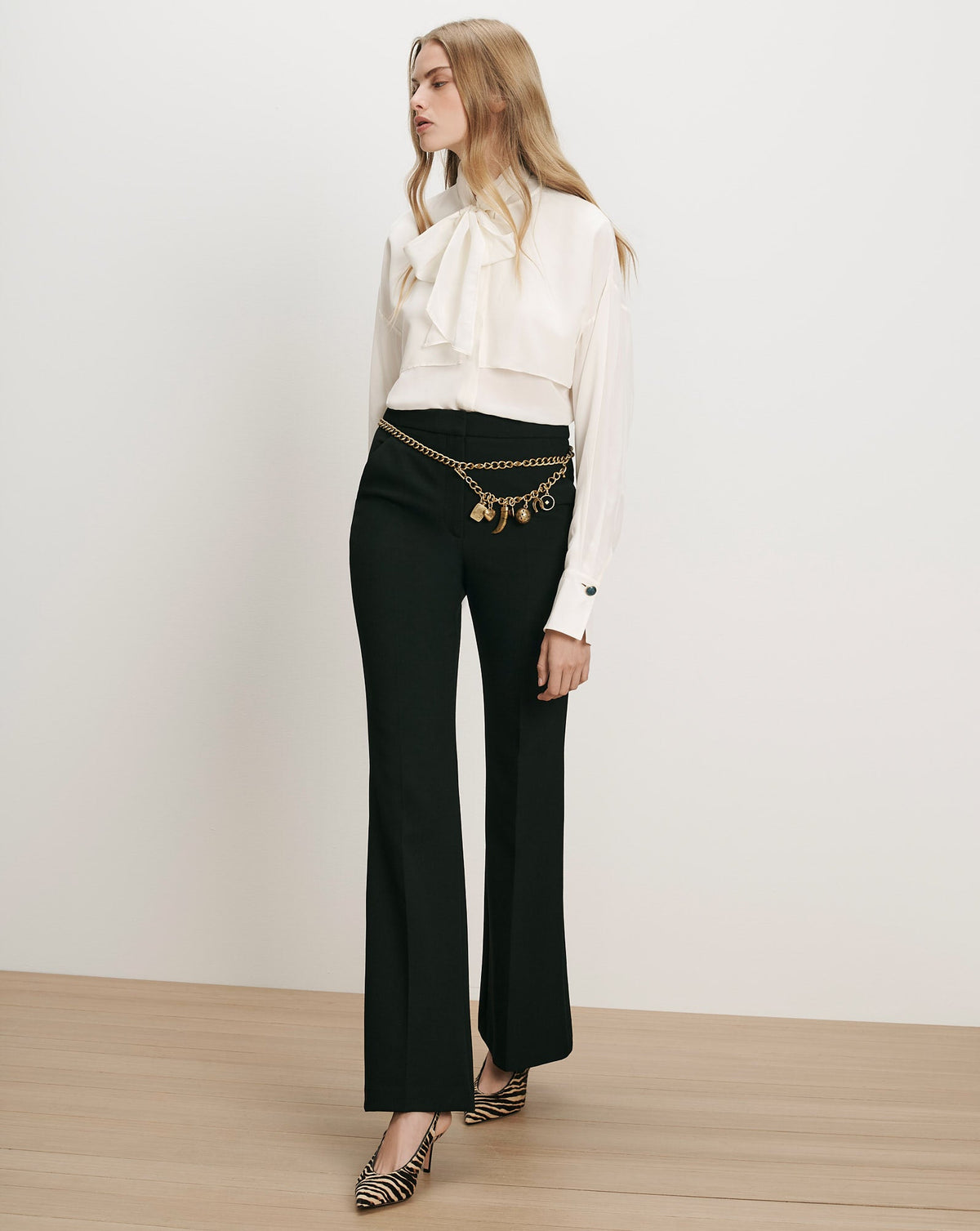Veronica Beard | Arden Flare Pant in Black Black