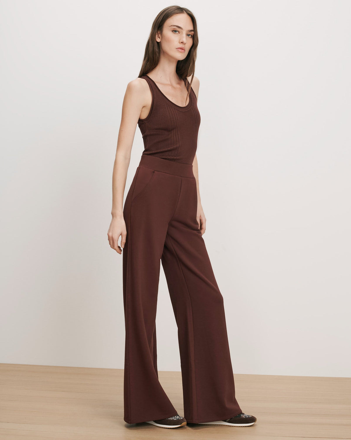 Veronica Beard | Saunder Wide-Leg Pant in Burgundy Burgundy