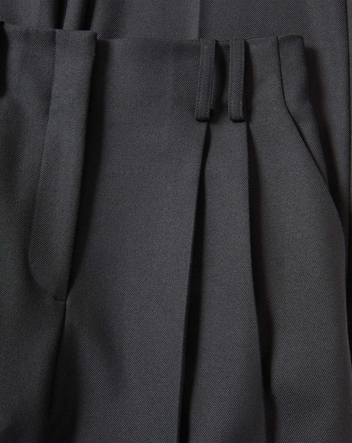 Veronica Beard | Whitlock Barrel Pant in Black Black