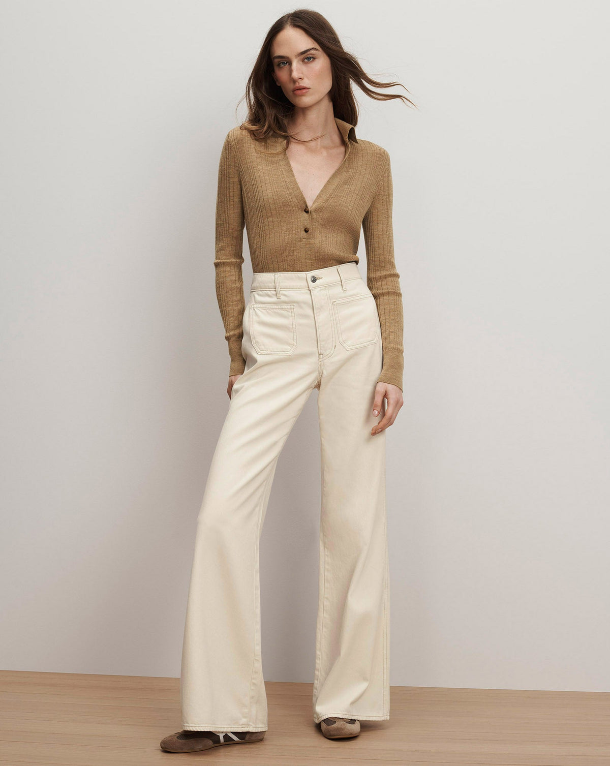 Veronica Beard | Rouni Merino Wool Pullover in Dark Khaki Dark Khaki