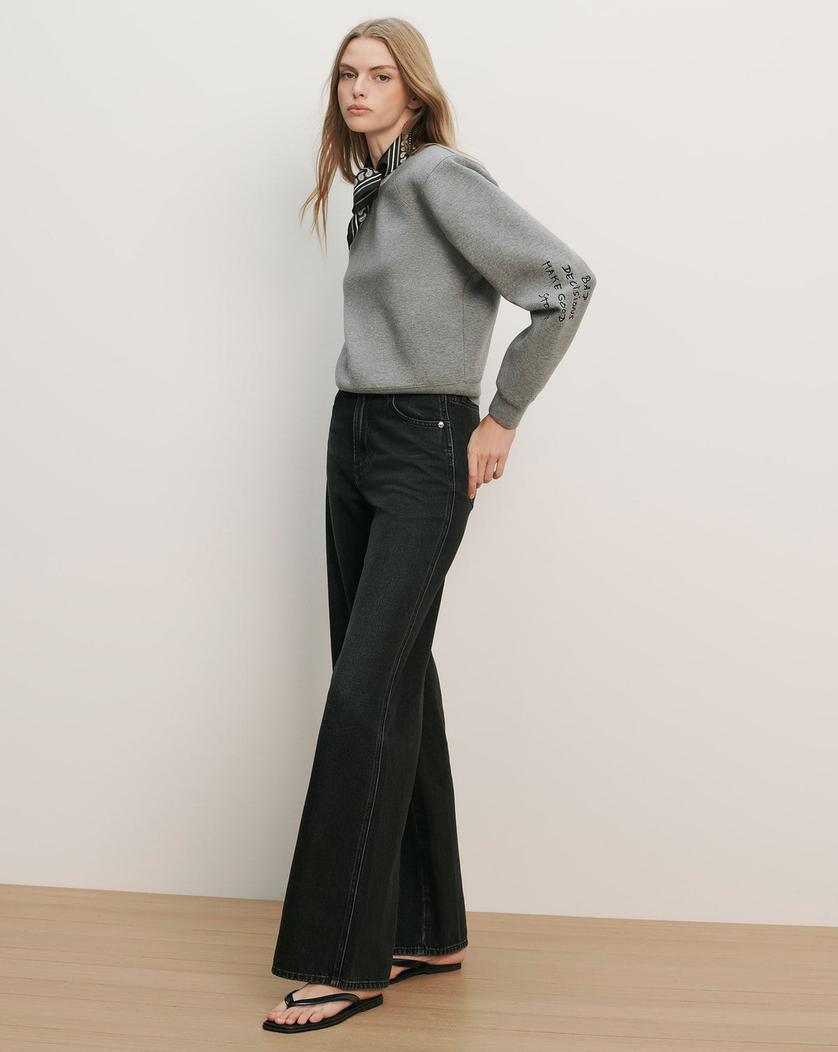 Veronica Beard | Beaumont Embroidered Sweatshirt in Light Heather Grey Light Heather Grey/Bd