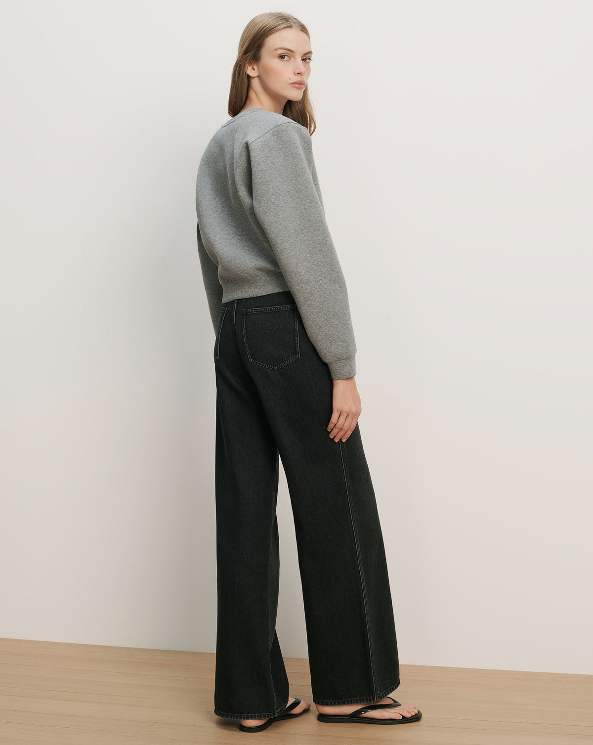 Veronica Beard | Beaumont Embroidered Sweatshirt in Light Heather Grey Light Heather Grey/Bd