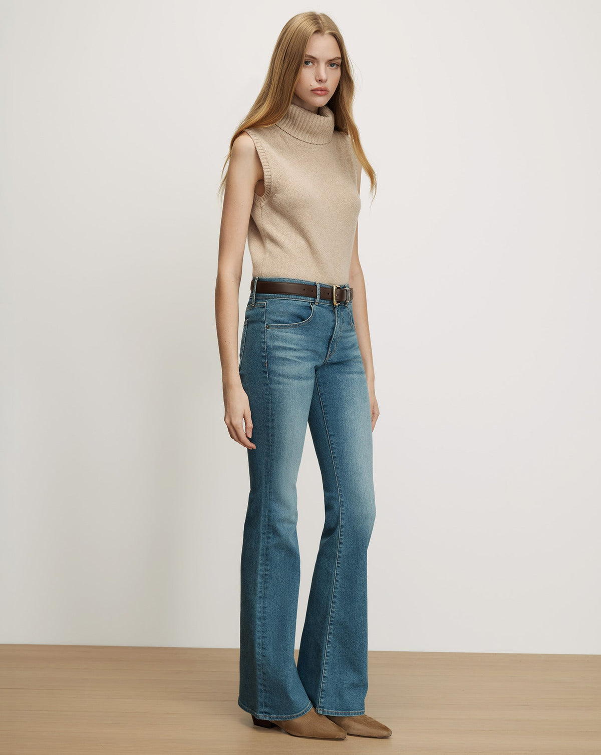 Veronica Beard | Mazzy Cashmere Sleeveless Sweater in Oatmeal Oatmeal