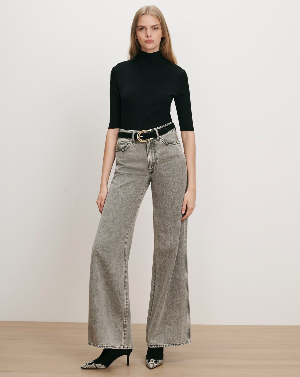 Veronica Beard | Alastair Merino Wool Pullover in Black Black