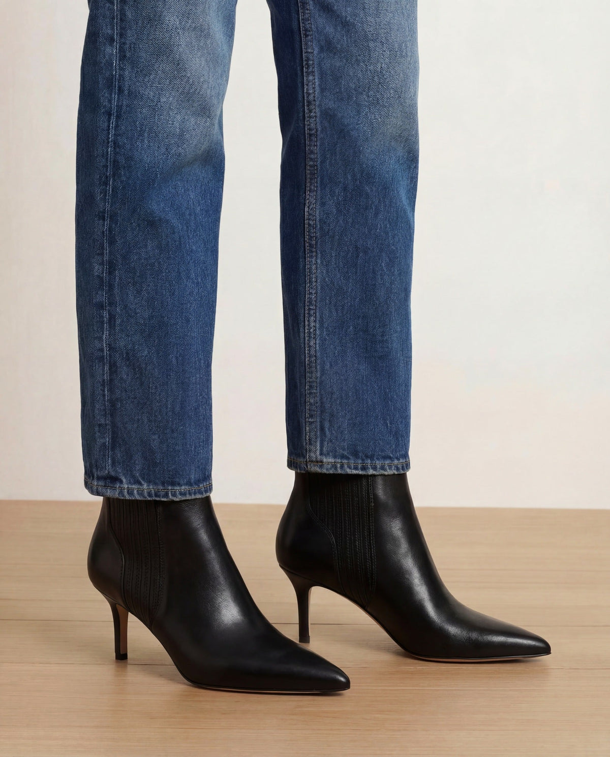 Veronica Beard | Lisa Mid-Heel Ankle Boot in Black Leather Black