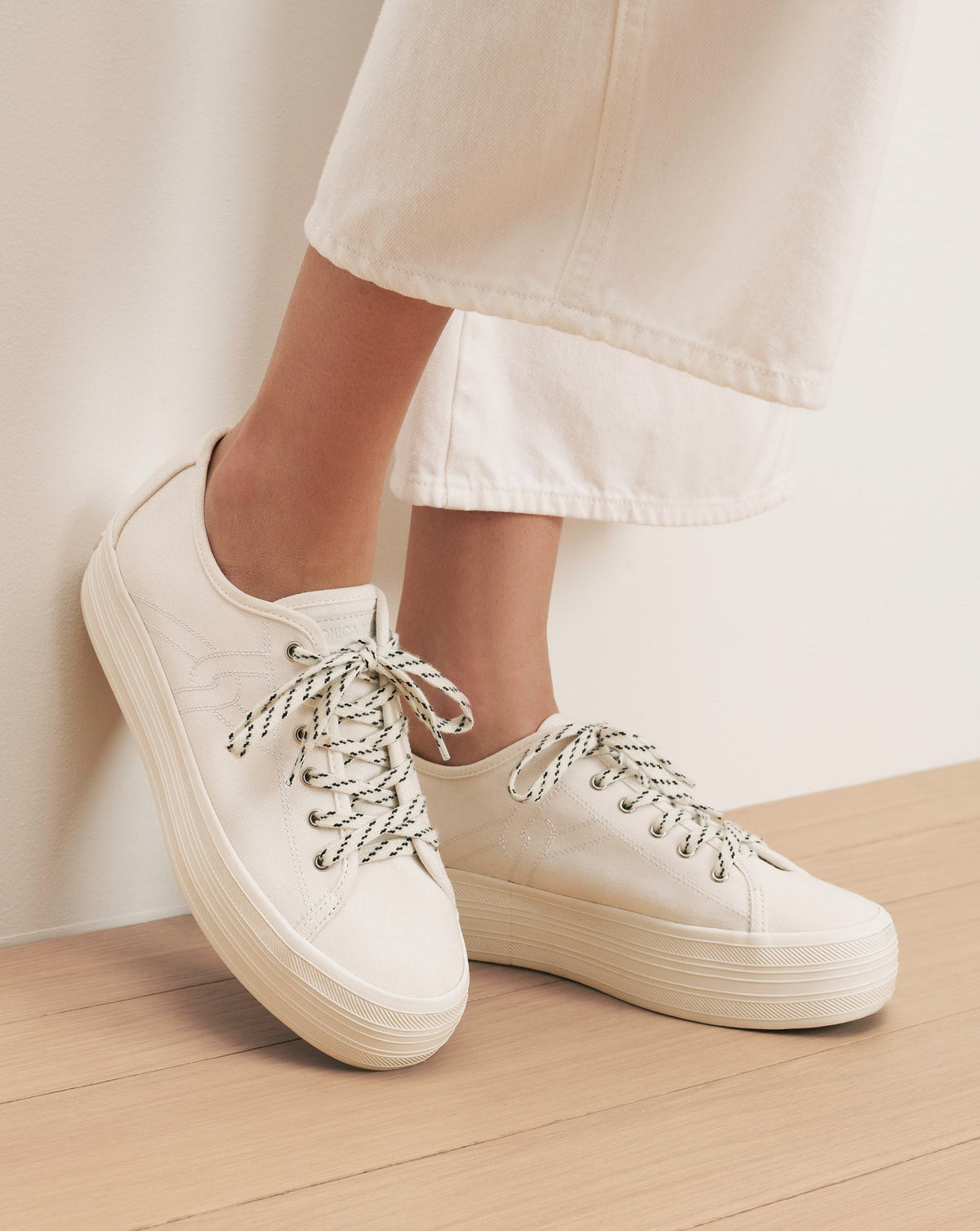 Veronica Beard | Truett Platform Sneaker in White Coconut Coconut