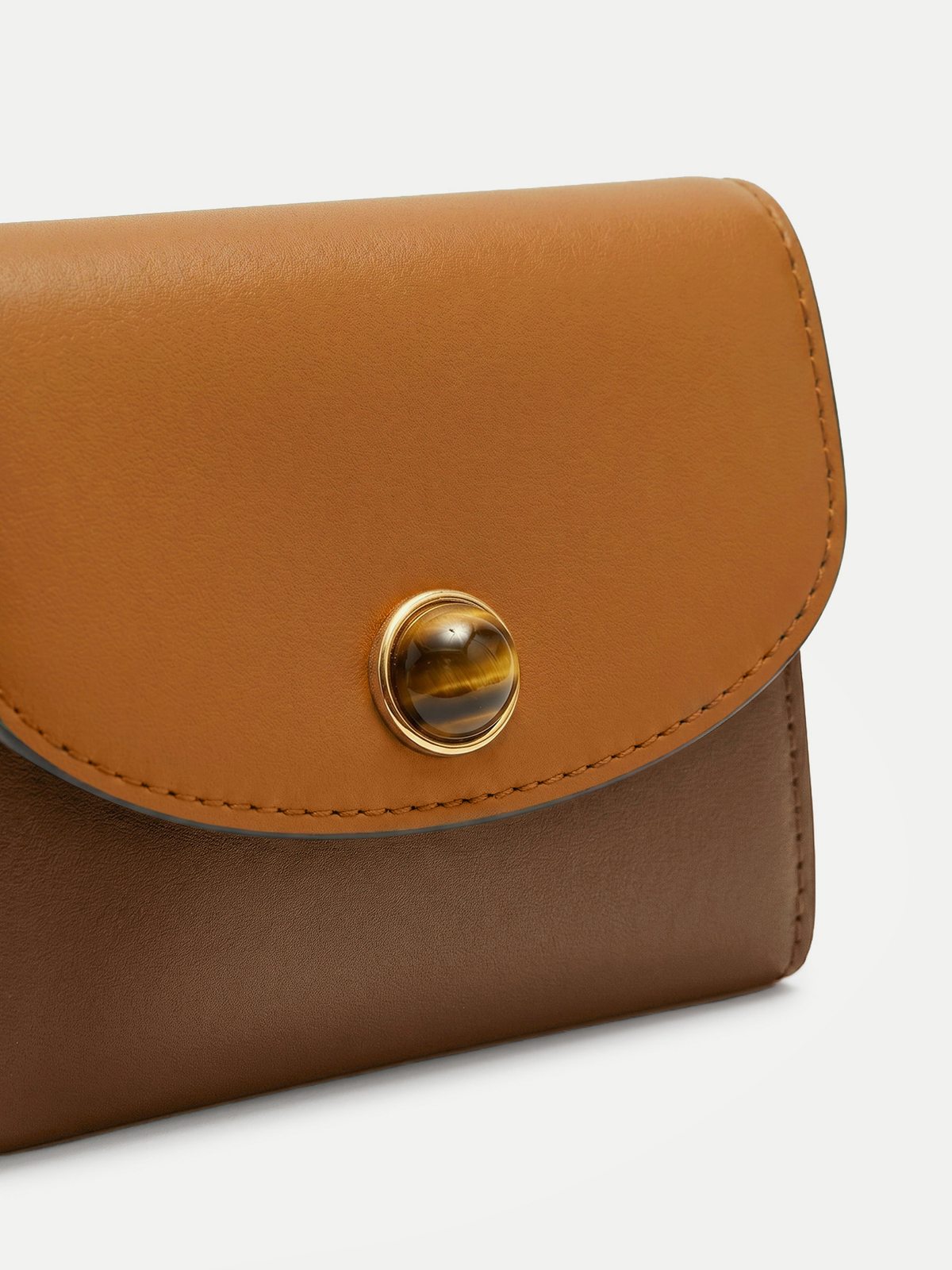Veronica Beard | Color-Block Flap Card Holder in Tan & Brown Leather Hazelwood Multi