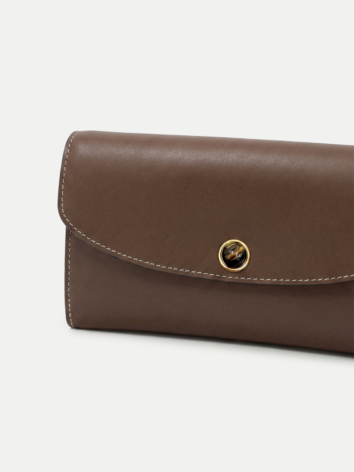 Veronica Beard | Leather Crossbody Wallet in Brown Whiskey Whiskey