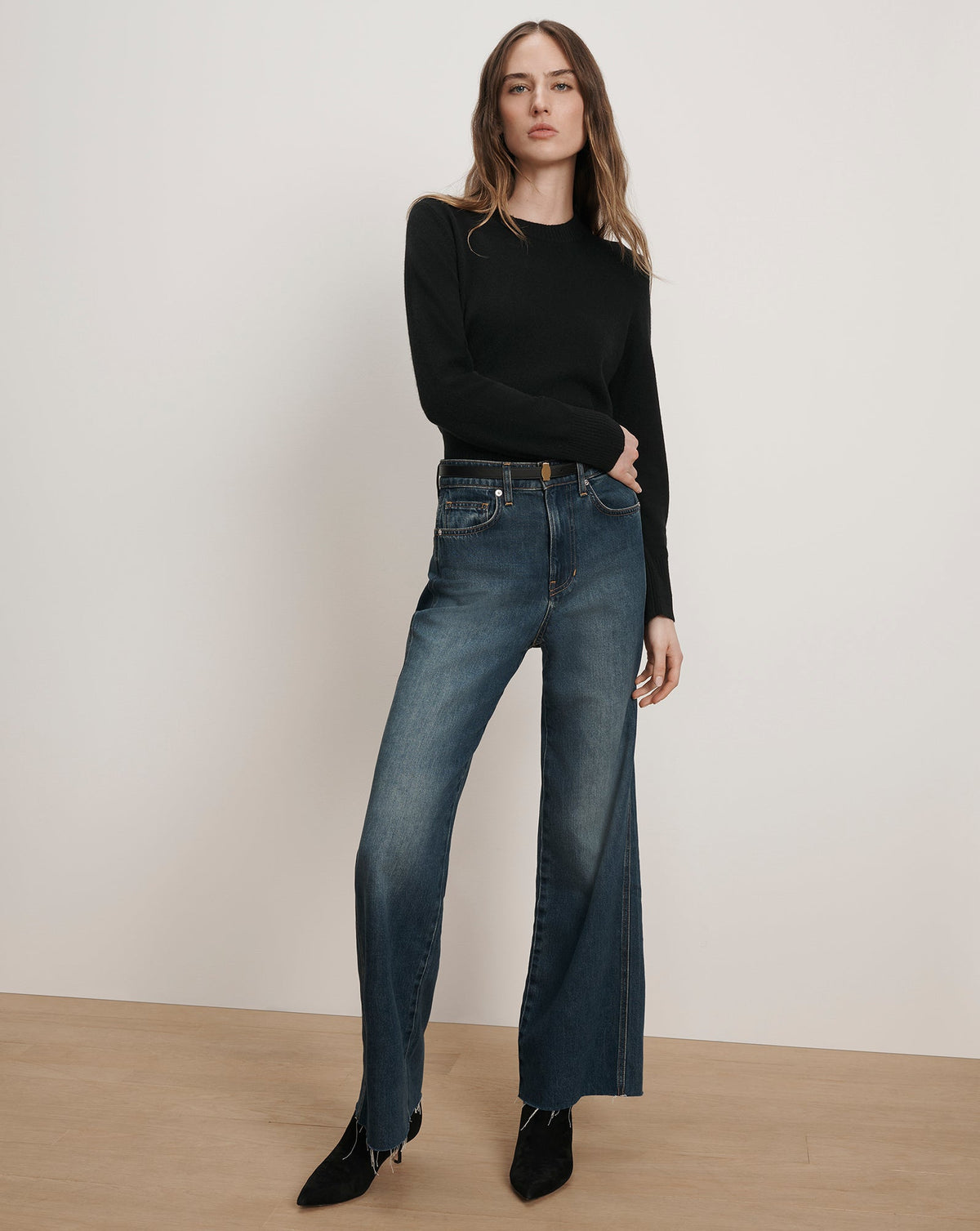 Veronica Beard | Dash Thin Leather Belt in Black Black
