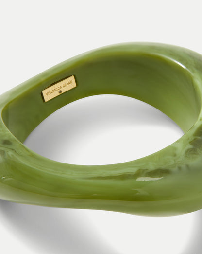 Veronica Beard | Marbled Resin Bangle in Green Light Pistachio