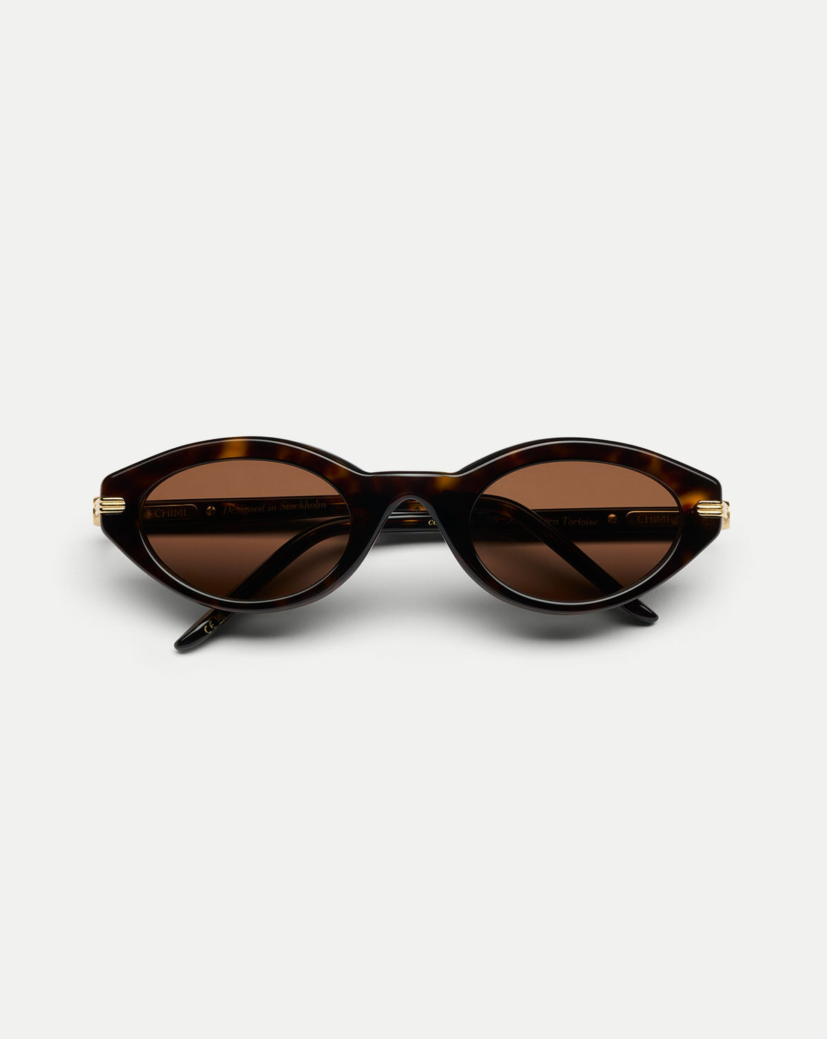 Veronica Beard | Lou Oval Sunglasses in Brown Mix Brown Mix