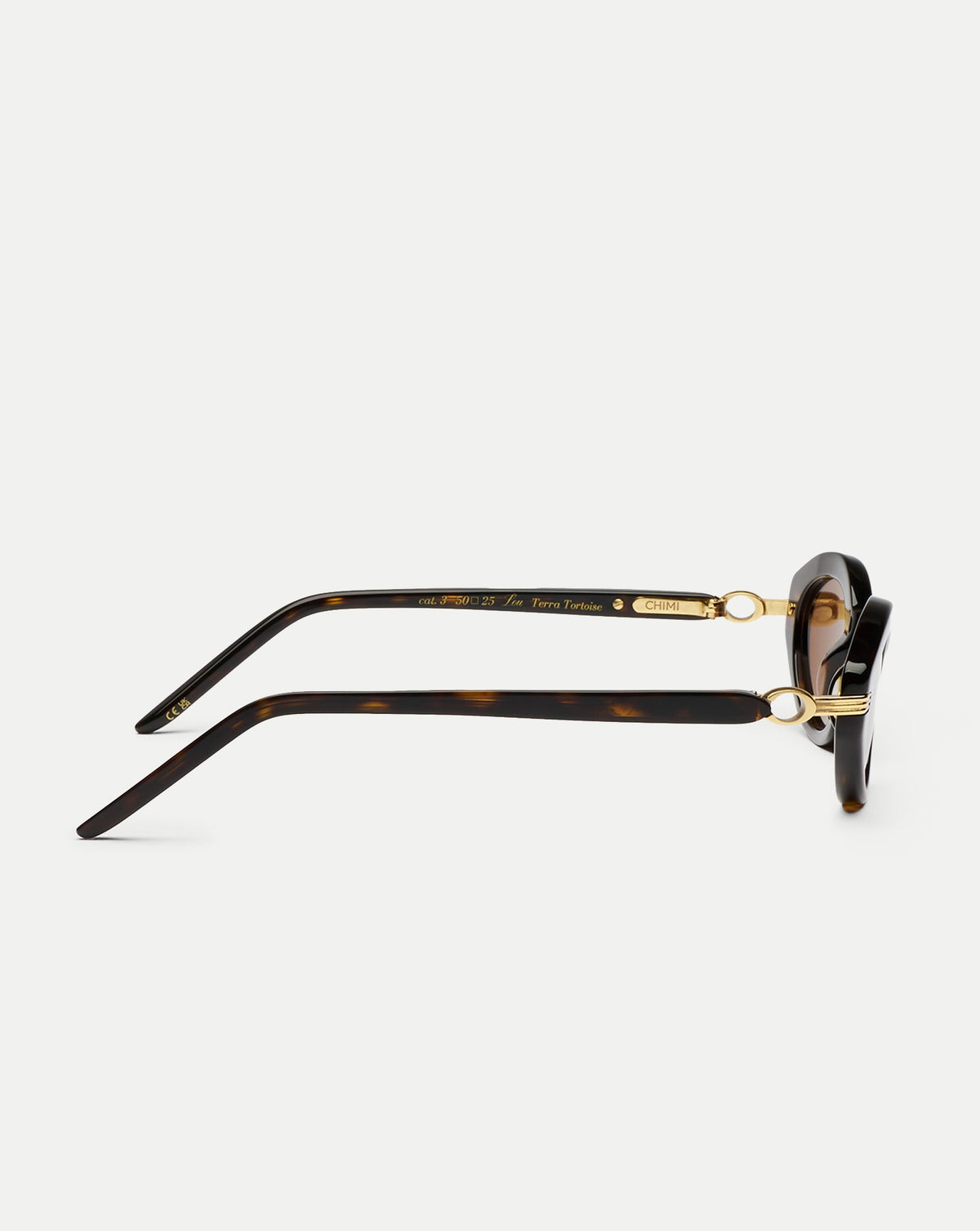 Veronica Beard | Lou Oval Sunglasses in Brown Mix Brown Mix