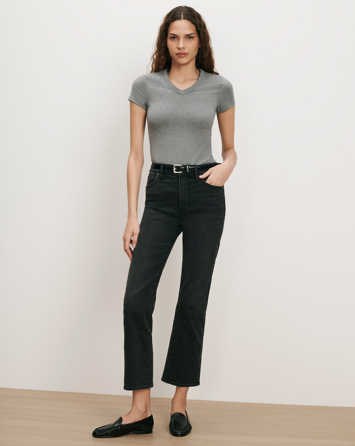 Veronica Beard | Devin V-Neck T-Shirt in Medium Heather Grey Medium Heather Grey