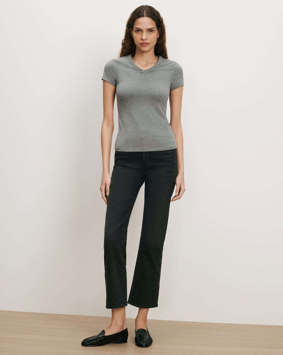 Veronica Beard | Devin V-Neck T-Shirt in Medium Heather Grey Medium Heather Grey