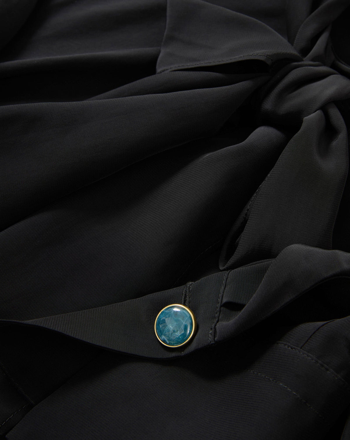 Veronica Beard | Darlis Scarf-Neck Blouse in Black Black