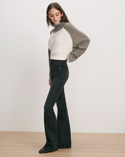 Veronica Beard | Beverly Mid-Rise Skinny-Flare Jean in Washed Black Onyx Washed Onyx
