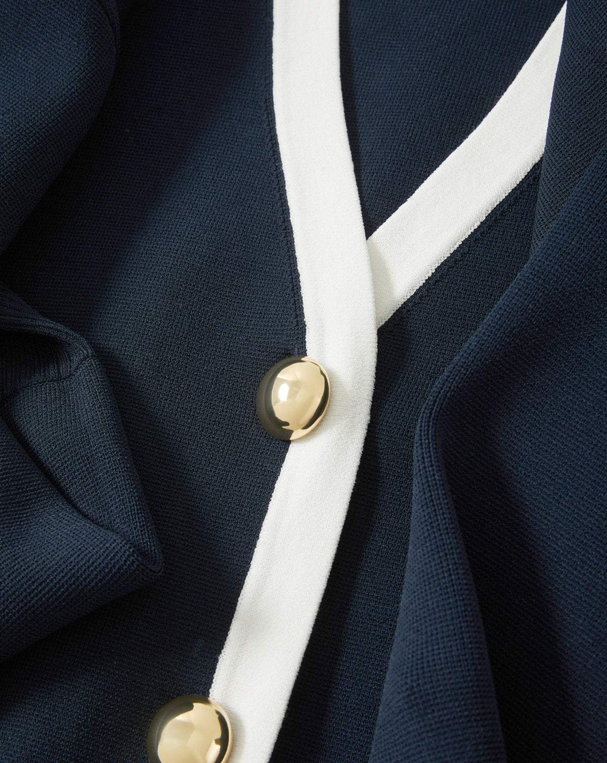 Veronica Beard | Cillian V-Neck Boyfriend Cardigan in Navy Navy