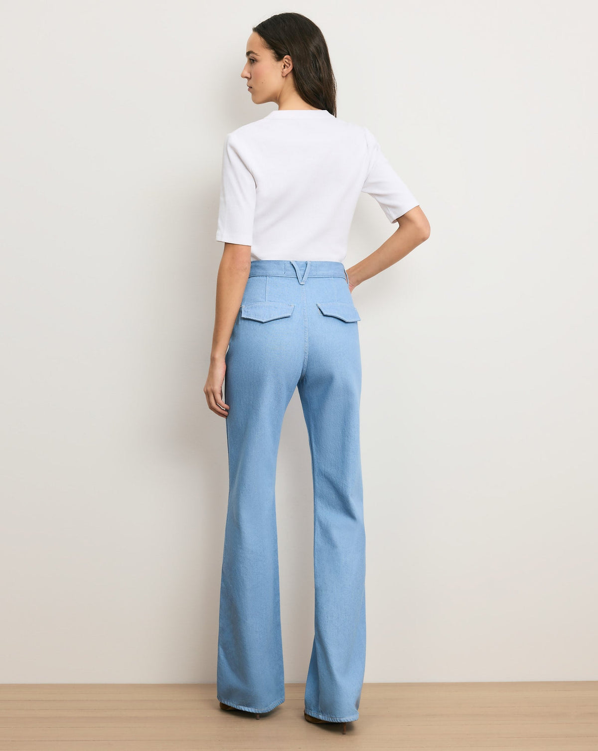 Veronica Beard | Crosbie Flap-Pocket Slim Wide-Leg Jean in Bayside Bayside