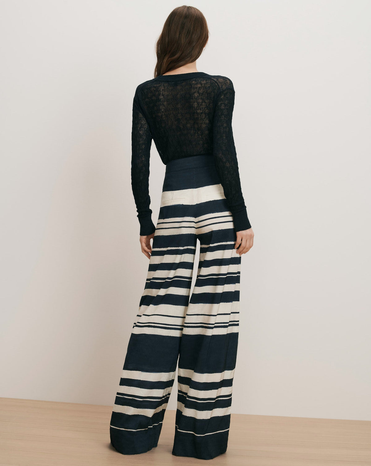 Veronica Beard | Heron Crossover Waistband Pant in Navy & Dove Stripes Navy/Dove White
