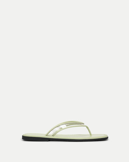Veronica Beard | Clea Jelly Flip-Flop Sandal in Clear & Light Green Pistachio Clear/Light Pistachio