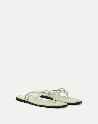 Veronica Beard | Clea Jelly Flip-Flop Sandal in Clear & Light Green Pistachio Clear/Light Pistachio