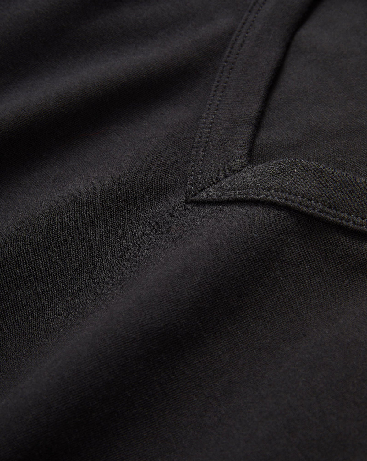 Veronica Beard | Devin V-Neck T-Shirt in Black Black