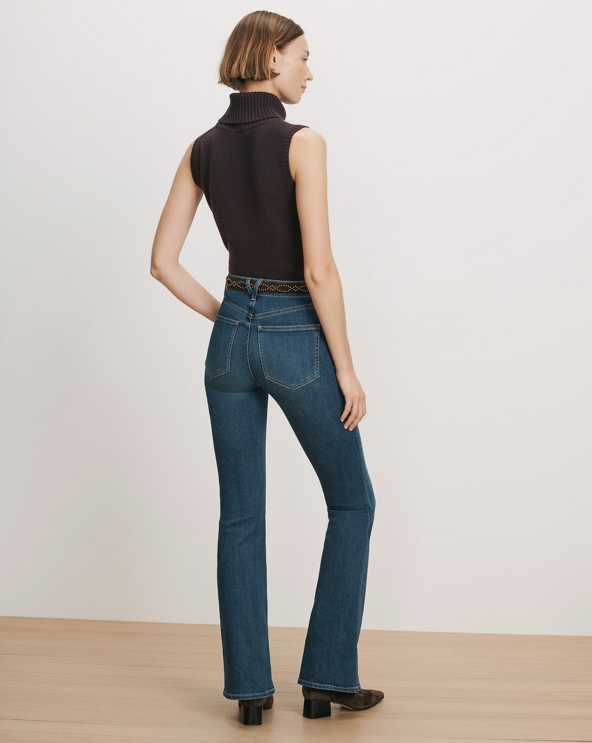 Veronica Beard | Mazzy Cashmere Sleeveless Sweater in Dark Purple Dark Eggplant
