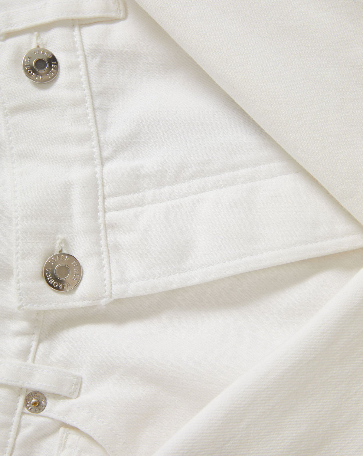 Veronica Beard | Ellis Crossover-Waistband Denim Short in White White
