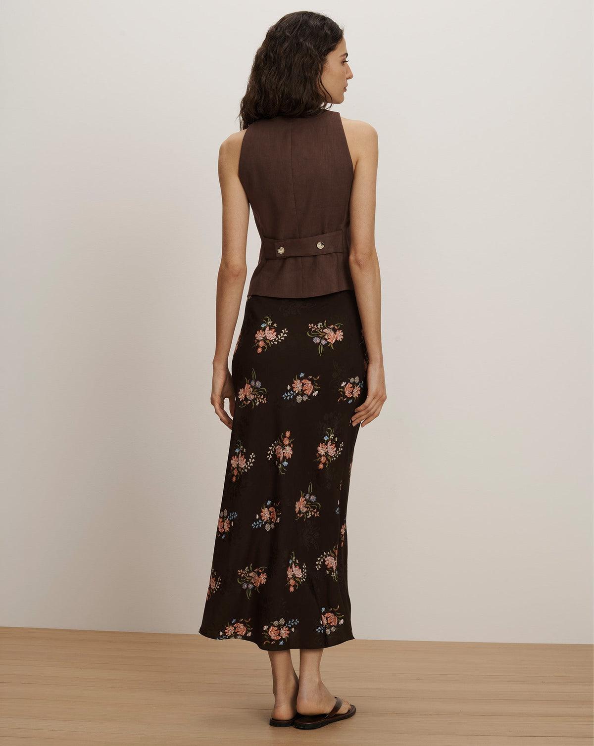Veronica Beard | Hartwell Tailored Vest in Dark Mocha Dark Mocha