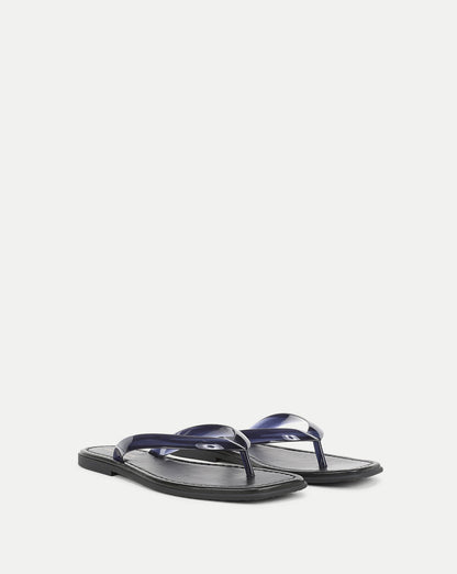 Veronica Beard | Clea Jelly Flip-Flop Sandal in Navy Navy