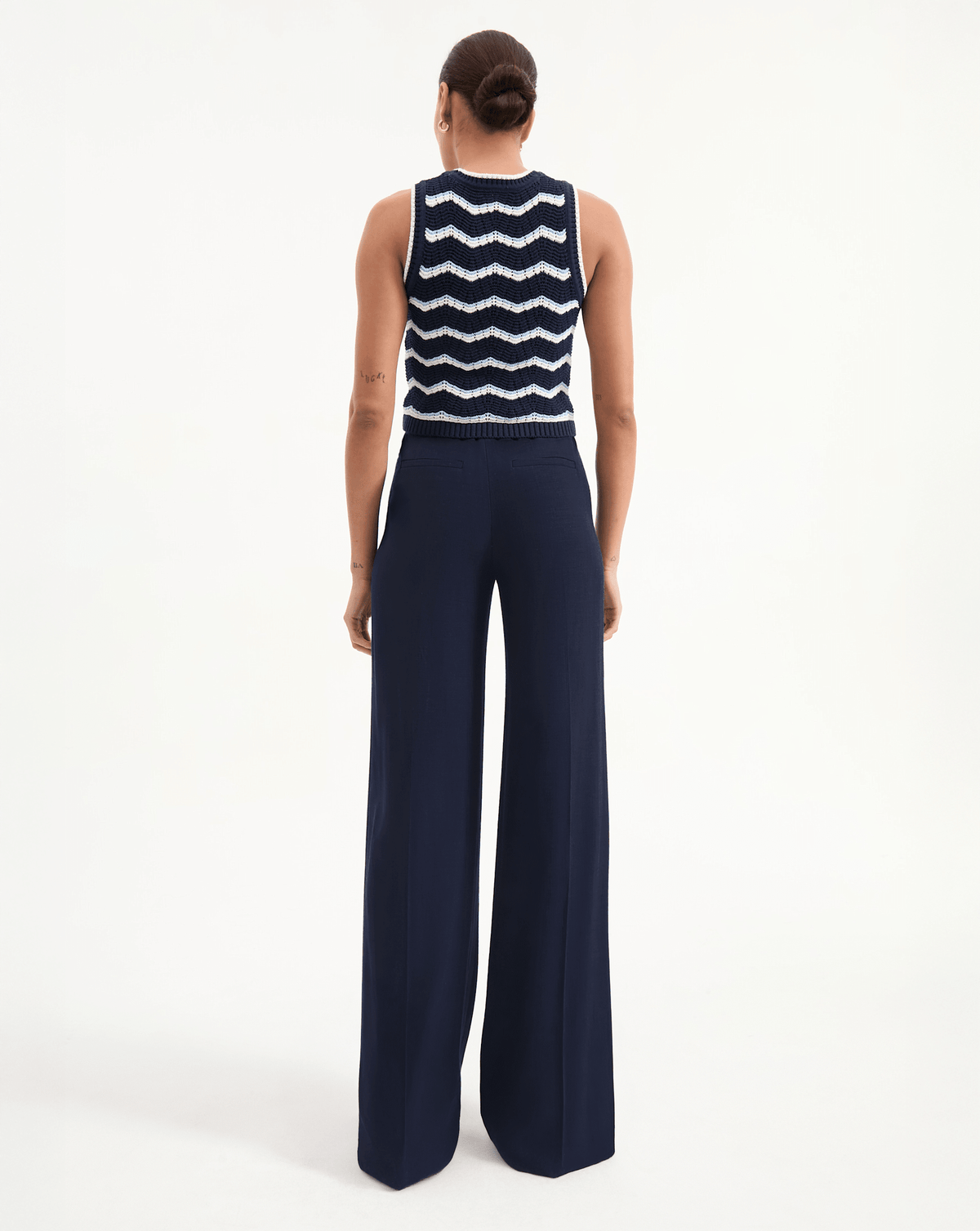Veronica Beard | Jerrel Cropped Knit Tank in Navy/Off-White/Bluebell Navy/Off-White/Bluebell
